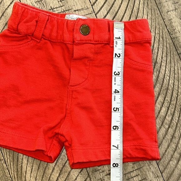 Lucky 🍀 💯 Cotton Shorts 🩳 Back Pockets. Snap 🫰 for easy in and out. - Picture 10 of 17